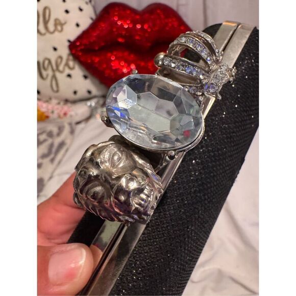 Vintage goth glam finger clutch triple ring/cosmetic makeup case/bag lion crown - Picture 9 of 9